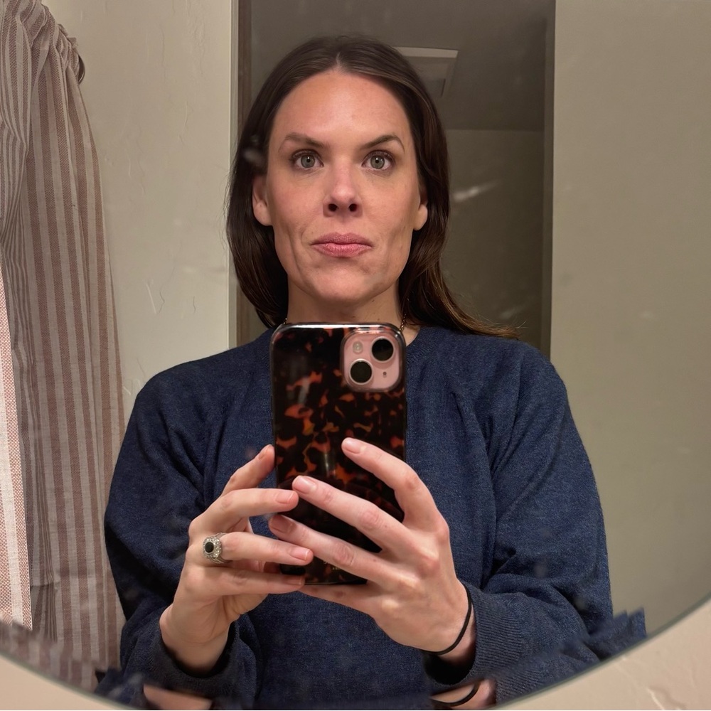 Meet your Posher, Elizabeth